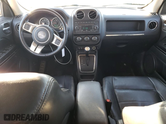 2011 Jeep Patriot Latitude X with VIN 1J4NF4GB4BD239057, listed as a Copart auction lot 85320574 with 180,792 mi miles and Salvage Title. Bid and sale history available at DreamBid. Image 8.