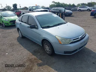 2009 Ford Focus SE z VIN 1FAHP35N89W241163, wystawiony jako IAAI lot #42429095 z przebiegiem 181 099 mil mil oraz . Historia ofert i sprzedaży dostępna na DreamBid. Obrazek 1.