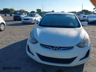 2016 Hyundai Elantra GL with VIN 5NPDH4AE3GH685460, listed as a IAAI auction lot 41674411 with 89,409 mi miles. Bid and sale history available at carsss.com. Image 12.