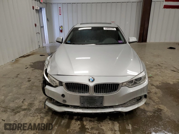 2014 BMW 4 Series 428i xDrive z VIN WBA3N9C53EF721523, wystawiony jako Copart lot #43892295 z przebiegiem 159 429 mil mil oraz Szkoda całkowita • Salvage title. Historia ofert i sprzedaży dostępna na DreamBid. Obrazek 5.