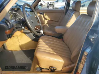 1983 Mercedes-Benz 300 300D-T with VIN WDBAB33A6DB024042, listed as a Copart auction lot 79846584 with 162,503 mi miles and Salvage Title. Bid and sale history available at carsss.com. Image 7.