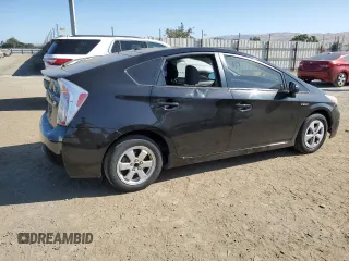 2015 Toyota Prius Four with VIN JTDKN3DU3F1901634, listed as a Copart auction lot 61444925 with 114,611 mi miles and Salvage title. Bid and sale history available at DreamBid. Image 3.