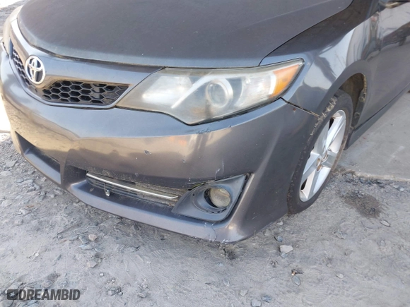 2014 Toyota Camry L with VIN 4T1BF1FK6EU383895, listed as a IAAI auction lot 42069959 with 238,904 mi miles. Bid and sale history available at carsss.com. Image 6.