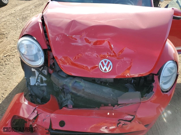 2012 Volkswagen Beetle 2.5L w/Sun PZEV with VIN 3VWJP7AT5CM645999, listed as a Copart auction lot 69668764 with 0 mi miles and Salvage Title. Bid and sale history available at carsss.com. Image 12.