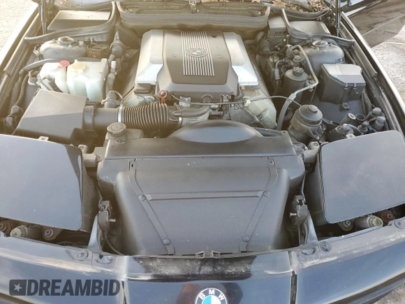 1995 BMW 8 Series z VIN WBAEF6320SCC89547, wystawiony jako Copart lot #86168634 z przebiegiem 93 256 mil mil oraz Czysty tytuł • Clean title. Historia ofert i sprzedaży dostępna na DreamBid. Obrazek 11.