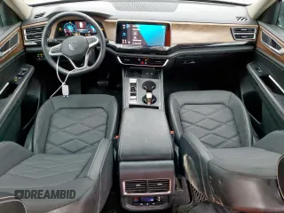 2024 Volkswagen Atlas SE z VIN 1V2DR2CA1RC527966, wystawiony jako Copart lot #55614245 z przebiegiem 38 734 mil mil oraz Szkoda całkowita • Salvage title. Historia ofert i sprzedaży dostępna na DreamBid. Obrazek 8.