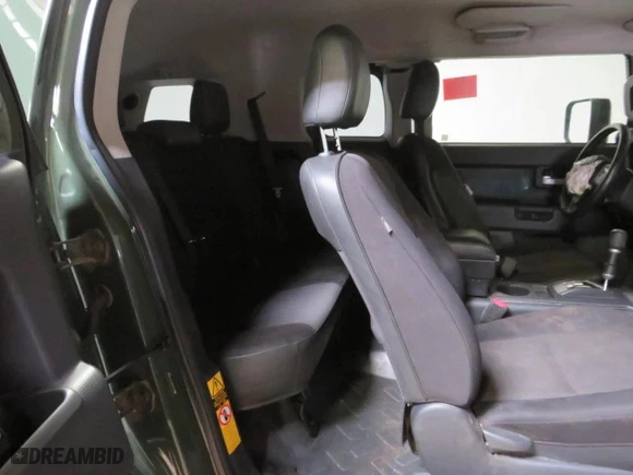 2014 Toyota FJ Cruiser with VIN JTEBU4BF7EK186066, listed as a Copart auction lot 44390845 with 88,297 mi miles and Salvage Title. Bid and sale history available at carsss.com. Image 6.