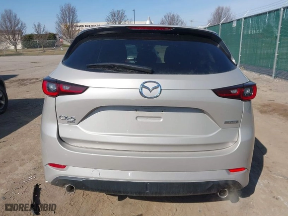 2024 Mazda CX-5 2.5 S Carbon Edition with VIN JM3KFBCL5R0457111, listed as a IAAI auction lot 41753365 with 16,147 mi miles. Bid and sale history available at carsss.com. Image 17.