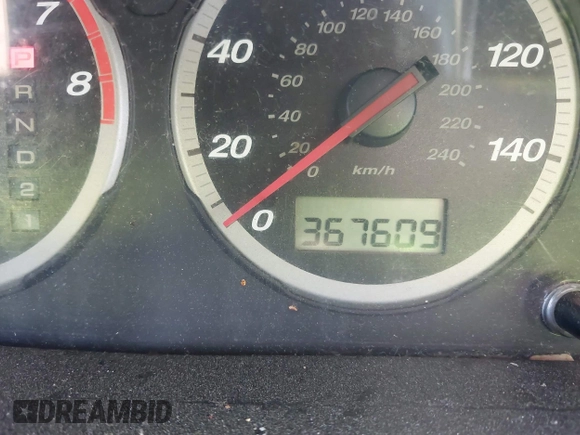 2002 Honda CR-V EX with VIN JHLRD78812C038467, listed as a IAAI auction lot 42664482 with 367,609 mi miles and . Bid and sale history available at DreamBid. Image 7.