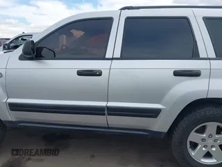 2005 Jeep Grand Cherokee Laredo с VIN 1J4HR48N45C665886, выставлен на аукционе IAAI как лот 41805717 с пробегом 181 022 миль миль и . История ставок и продаж доступна на DreamBid. Изображение 14.