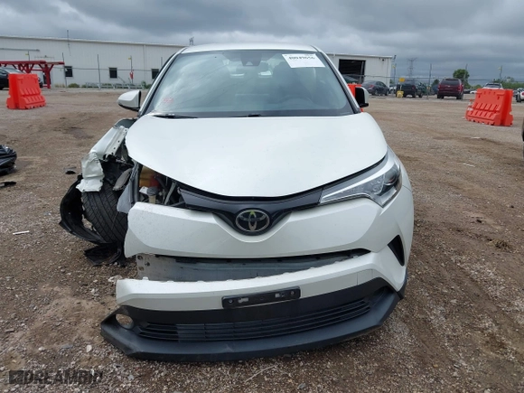 2019 Toyota C-HR XLE with VIN JTNKHMBX4K1017377, listed as a IAAI auction lot 40049656 with 71,308 mi miles. Bid and sale history available at carsss.com. Image 12.