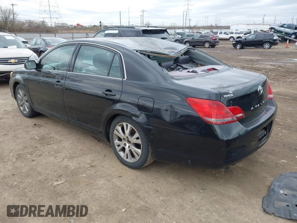 2008 Toyota Avalon XL with VIN 4T1BK36B58U293889, listed as a IAAI auction lot 41843953 with 192,860 mi miles. Bid and sale history available at carsss.com. Image 3.
