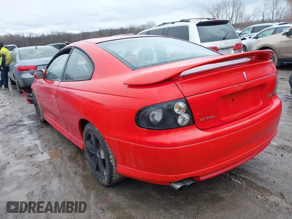 2004 Pontiac GTO z VIN 6G2VX12G34L221749, wystawiony jako IAAI lot #41679612 z przebiegiem Nie podano mil oraz . Historia ofert i sprzedaży dostępna na DreamBid. Obrazek 3.