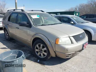 2006 Ford Freestyle SE with VIN 1FMZK04126GA17446, listed as a IAAI auction lot 41659894 with 259,878 mi miles. Bid and sale history available at carsss.com. Image 1.