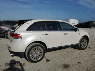 2013 Lincoln MKX with VIN 2LMDJ6JK2DBL08616, listed as a Copart auction lot 51866105 with 83,511 mi miles and Salvage Title. Bid and sale history available at carsss.com. Image 3.