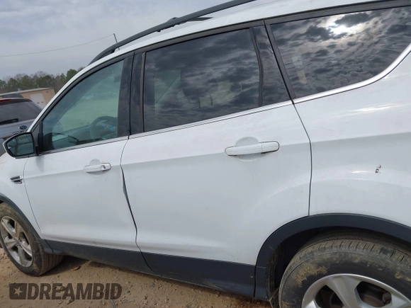 2013 Ford Escape SE with VIN 1FMCU9GX6DUA16089, listed as a IAAI auction lot 41657299 with 78,145 mi miles. Bid and sale history available at carsss.com. Image 15.