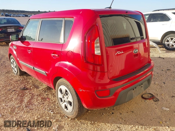 2013 Kia Soul with VIN KNDJT2A5XD7514632, listed as a IAAI auction lot 41767178 with 117,699 mi miles and . Bid and sale history available at DreamBid. Image 3.