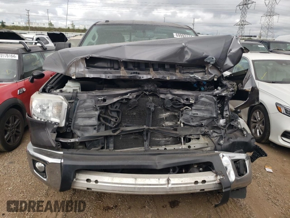 2017 Toyota Tundra 2WD SR5 with VIN 5TFRY5F1XHX220469, listed as a Copart auction lot 69993114 with 0 mi miles and Clean Title. Bid and sale history available at carsss.com. Image 5.