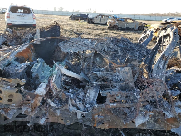 2022 Ford F-250 XL z VIN 1FT8W2BT8NED61071, wystawiony jako Copart lot #41695165 z przebiegiem Nie podano mil oraz Nie do naprawy • Non repairable. Historia ofert i sprzedaży dostępna na DreamBid. Obrazek 7.