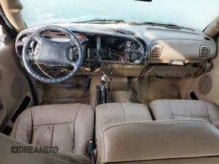 1998 Dodge Ram 3500 with VIN 1B7MF3362WJ231356, listed as a Copart auction lot 42594415 with 273,855 mi miles and Salvage Title. Bid and sale history available at carsss.com. Image 8.