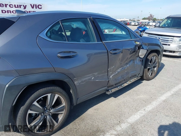 2019 Lexus UX with VIN JTHY3JBH6K2002909, listed as a IAAI auction lot 41980292 with 28,964 mi miles. Bid and sale history available at carsss.com. Image 6.