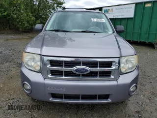 2008 Ford Escape XLT с VIN 1FMCU03198KB59102, выставлен на аукционе Copart как лот 57162355 с пробегом 171 937 миль миль и Чистый • Clean title. История ставок и продаж доступна на DreamBid. Изображение 5.