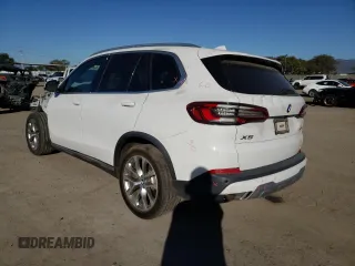 2019 BMW X5 xDrive40i with VIN 5UXCR6C57KLK89021, listed as a Copart auction lot 37425443 with 52,882 mi miles. Bid and sale history available at carsss.com. Image 2.