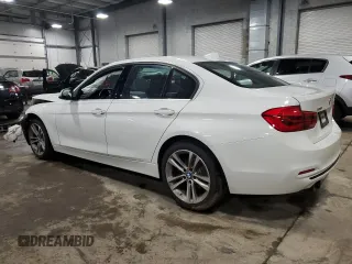 2018 BMW 3 Series 330i xDrive with VIN WBA8D9G5XJNU72561, listed as a Copart auction lot 55093355 with 28,411 mi miles and Salvage title. Bid and sale history available at DreamBid. Image 2.