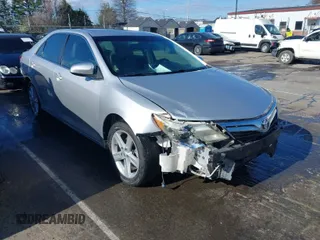 2014 Toyota Camry L with VIN 4T1BF1FK4EU338230, listed as a IAAI auction lot 41797002 with 162,611 mi miles. Bid and sale history available at carsss.com. Image 1.