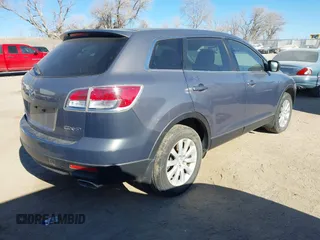 2008 Mazda CX-9 Grand Touring z VIN JM3TB38A480153859, wystawiony jako IAAI lot #41442470 z przebiegiem 136 523 mil mil oraz . Historia ofert i sprzedaży dostępna na DreamBid. Obrazek 4.