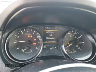 2022 Nissan Rogue S z VIN JN1BJ1AW8NW470346, wystawiony jako Copart lot #52567565 z przebiegiem 46 918 mil mil oraz Szkoda całkowita • Salvage title. Historia ofert i sprzedaży dostępna na DreamBid. Obrazek 9.