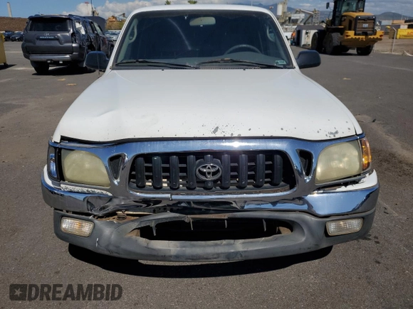 2002 Toyota Tacoma with VIN 5TEVL52NX2Z017779, listed as a Copart auction lot 43947225 with 272,365 mi miles and Salvage title. Bid and sale history available at DreamBid. Image 5.