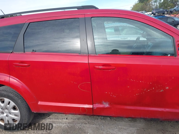 2018 Dodge Journey SE with VIN 3C4PDCAB0JT208761, listed as a IAAI auction lot 41918737 with 117,327 mi miles and . Bid and sale history available at carsss.com. Image 13.