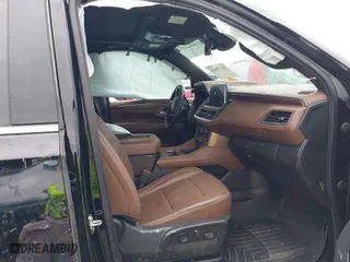 2023 Chevrolet Tahoe High Country with VIN 1GNSKTKL6PR405854, listed as a IAAI auction lot 41131624 with 47,891 mi miles. Bid and sale history available at carsss.com. Image 5.