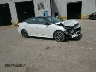 2025 Nissan Sentra SR с VIN 3N1AB8DVXSY236301, выставлен на аукционе Copart как лот 56653135 с пробегом 18 308 миль миль и Списание • Salvage title. История ставок и продаж доступна на DreamBid. Изображение 13.