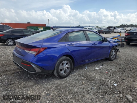 2024 Hyundai Elantra SE with VIN KMHLL4DG8RU803224, listed as a Copart auction lot 61281185 with 11,697 mi miles and Non repairable. Bid and sale history available at DreamBid. Image 3.