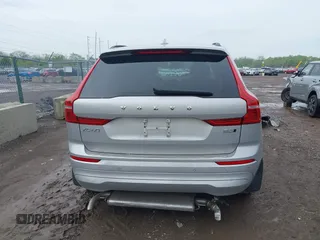2022 Volvo XC60 Momentum z VIN YV4L12RK0N1997610, wystawiony jako IAAI lot #42202592 z przebiegiem 3580 mil mil oraz . Historia ofert i sprzedaży dostępna na DreamBid. Obrazek 16.