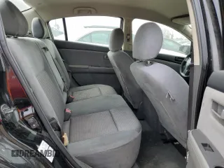 2008 Nissan Sentra S z VIN 3N1AB61E08L647625, wystawiony jako Copart lot #54565365 z przebiegiem 173 952 mil mil oraz Szkoda całkowita • Salvage title. Historia ofert i sprzedaży dostępna na DreamBid. Obrazek 10.