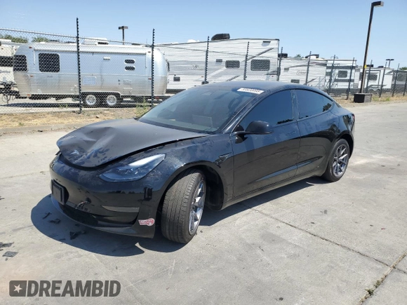 2023 Tesla Model 3 z VIN 5YJ3E1EA9PF665321, wystawiony jako Copart lot #59938995 z przebiegiem 60 679 mil mil oraz Szkoda całkowita • Salvage title. Historia ofert i sprzedaży dostępna na DreamBid. Obrazek 1.