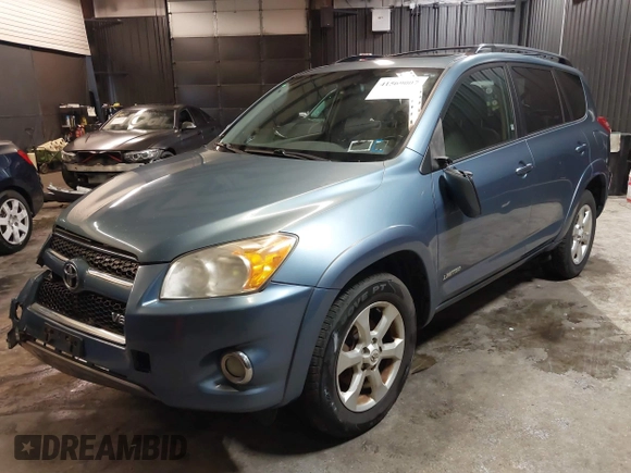 2010 Toyota RAV4 Ltd with VIN 2T3DK4DV7AW021613, listed as a IAAI auction lot 41569007 with 140,160 mi miles. Bid and sale history available at carsss.com. Image 18.