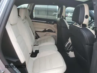 2016 Porsche Cayenne Turbo z VIN WP1AC2A22GLA88192, wystawiony jako Copart lot #86854034 z przebiegiem 42 288 mil mil oraz Szkoda całkowita • Salvage title. Historia ofert i sprzedaży dostępna na DreamBid. Obrazek 11.