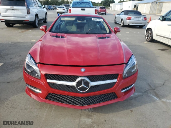 2013 Mercedes-Benz SL-Class SL 550 with VIN WDDJK7DA5DF019307, listed as a Copart auction lot 73842824 with 0 mi miles and Non Repairable. Bid and sale history available at carsss.com. Image 5.