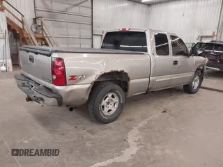 2003 Chevrolet Silverado 1500 LT with VIN 1GCEK19T83E148729, listed as a IAAI auction lot 42086583 with 224,329 mi miles and . Bid and sale history available at DreamBid. Image 4.