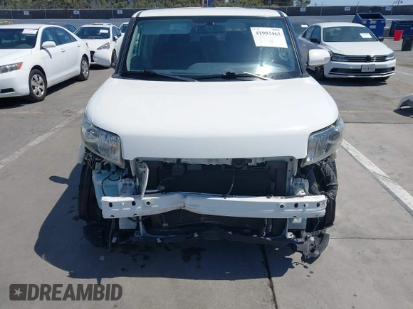2014 Scion xB with VIN JTLZE4FE5EJ053964, listed as a IAAI auction lot 41993463 with 44,302 mi miles. Bid and sale history available at carsss.com. Image 6.