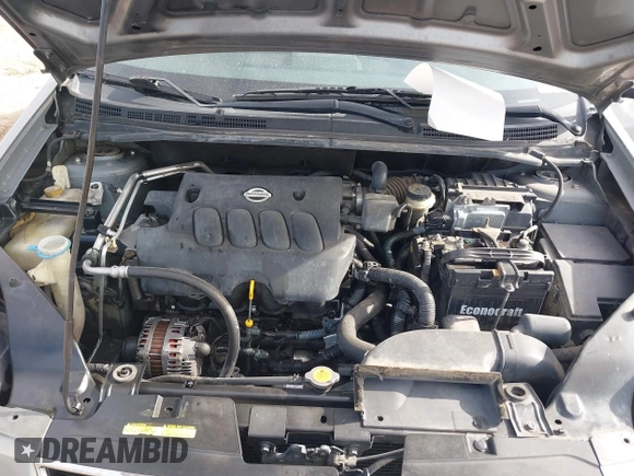 2008 Nissan Sentra 2.0 z VIN 3N1AB61E38L747167, wystawiony jako IAAI lot #41936830 z przebiegiem 274 021 mil mil oraz . Historia ofert i sprzedaży dostępna na DreamBid. Obrazek 10.