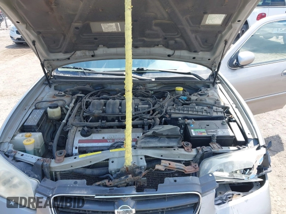 2001 Nissan Maxima GXE с VIN JN1CA31D11T838098, выставлен на аукционе IAAI как лот 42248978 с пробегом 180 614 миль миль и . История ставок и продаж доступна на DreamBid. Изображение 10.