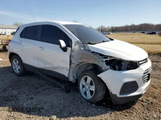 2021 Chevrolet Trax LS with VIN KL7CJNSB6MB349841, listed as a Copart auction lot 48865625 with 33,936 mi miles and Salvage Title. Bid and sale history available at carsss.com. Image 4.