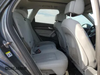 2022 Audi Q5 S line Premium z VIN WA1GAAFY3N2099448, wystawiony jako Copart lot #58257715 z przebiegiem 39 407 mil mil oraz Szkoda całkowita • Salvage title. Historia ofert i sprzedaży dostępna na DreamBid. Obrazek 11.