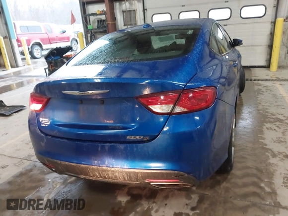 2015 Chrysler 200 S with VIN 1C3CCCBB8FN756535, listed as a IAAI auction lot 41464953 with 141,202 mi miles. Bid and sale history available at carsss.com. Image 17.