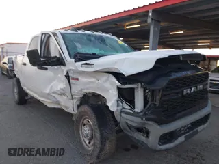 2020 Ram 2500 Tradesman with VIN 3C6UR5CJ0LG250404, listed as a IAAI auction lot 41753681 with 64,184 mi miles. Bid and sale history available at carsss.com. Image 1.